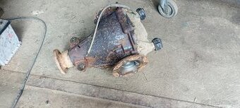 Mitsubishi Pajero III zadní diferenciál