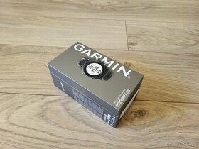 Garmin Forerunner 935, hodinky + příslušenství