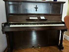 Piano Petrof - 1