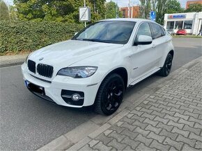 Bmw X6 50i Xdrive pohon 4x4 300Kw 173.000km ČR