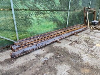 IPN - Traverzy ,íčka 24 cm., délka 560 cm. CELKEM 27 Kusů