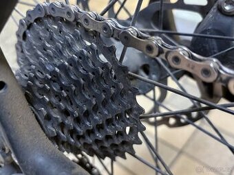 Kazeta 10sp 12-28 Tiagra plus řetěz SRAM 1051 - 1