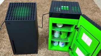 Stylová Xbox lednice