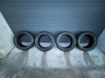 235/50/18 235 50 R18