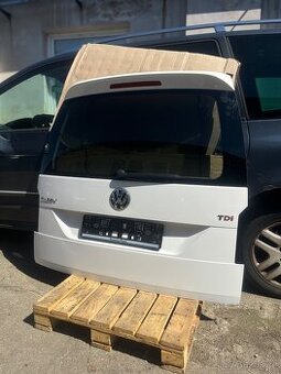 Vw Caddy Maxi 3 Face 2017 LB9A zadní víko, vrata, dveře