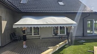 Markyza 5 x 3,5m s elektrickým pohonem