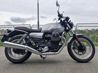 Moto Guzzi V7 Special