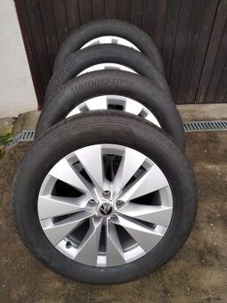 NOVÁ letní originál alu sada Škoda Scala 16"