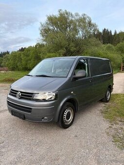 VOLKSWAGEN TRANSPORTER T5 2.0 TDI 103KW