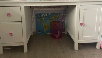 Psací stůl Hemnes
