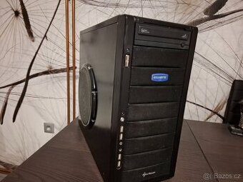 Stolní PC AM4