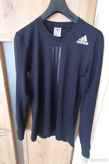 triko Adidas