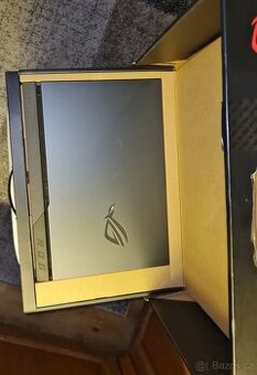 Prodám ASUS ROG Strix G17 G713