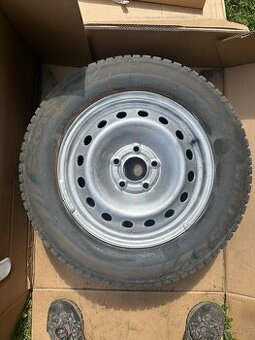 Kola 6Jx16 5x118 ET50 205 65R 16C
