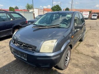Ford Fusion 2005 na náhradní díly ND