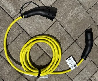 nový nabíjecí kabel pro elektromobily 11 kW