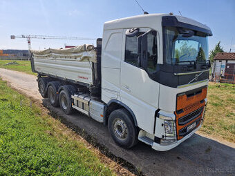Volvo 8x4 500 Tridem, rok 2017