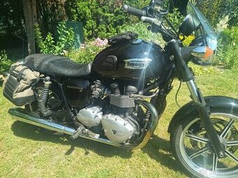 Triumph Bonneville T100 SE