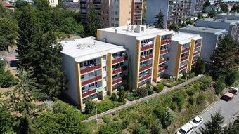 Prodej atypického bytu 3+1 s lodžií, v Praze, Krči.