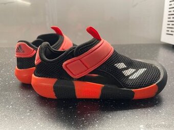 Dětské sandálky Adidas vel.26