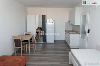 Velmi pěkný byt (obytný atelier) 1+kk, Praha 8-Střížkov