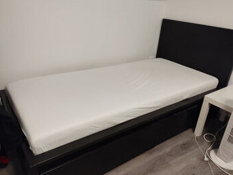 Postel Malm Ikea 90x200
