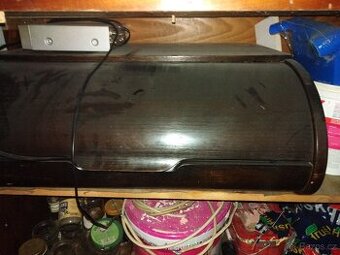 Gramofon z 50tych let