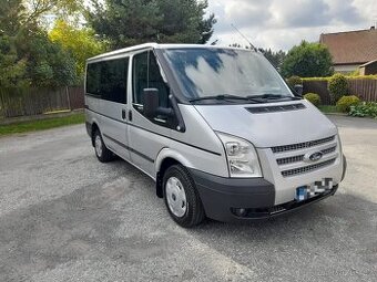 Ford Transit 9 místný 2.2 TDCI, 92 KW 6ti kvalt r. 2013