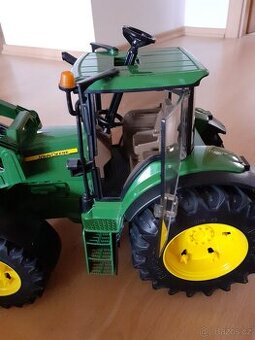 Traktor John Deere
