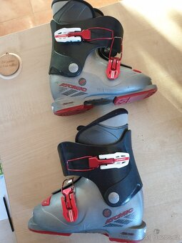 Dětské lyžáky hole VÖLKL, ATOMIC, ROSSIGNOL