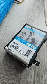 Vzduchový filtr Peugeot 3008/5008 a klíč nbezpečnostní šroub