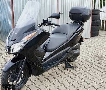 Honda Forza 300 NSS