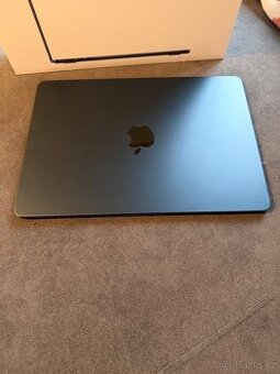 MacBook Air 13,6 M2