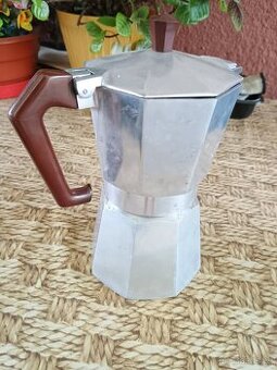 Hliníková moka konvička