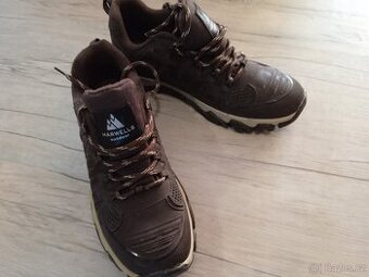 Outdoorove  boty. V - 43