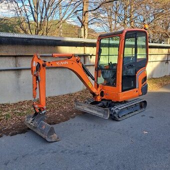 Minibagr Kubota KX016-4