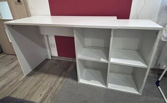 Dětský psací stůl