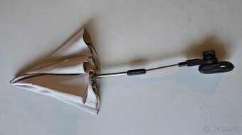 Děštník či slunečník na kočárek