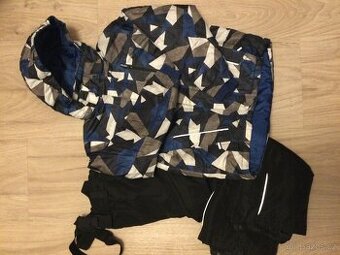 Lyžařská bunda a kalhoty 134/140