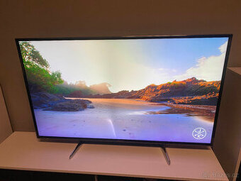 Panasonic 4K Smart TV 49" – NA NÁHRADNÍ DÍLY