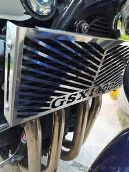 Kryt chladiče cestovní