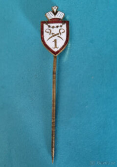 Odznak 1. jízdního pluku Jana Jiskry z Brandýsa na jehlici