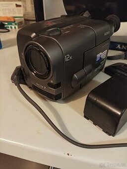 Sony Camera CCD-TRV30E