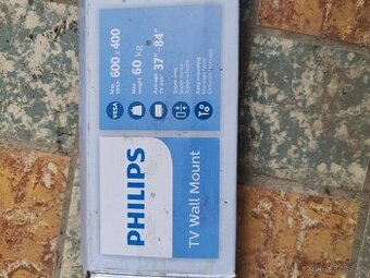 Daruji za odvoz nový držák na TV