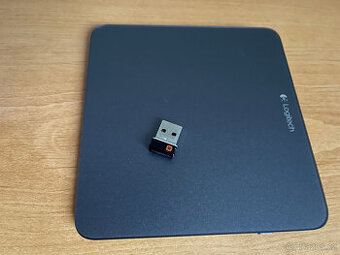 Logitech Touchpad T650 - 1