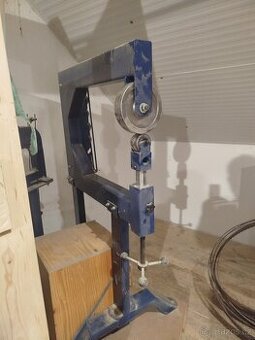 Válcovací stroj, tvářečka plechu