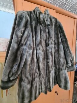 Dámský kožíšek