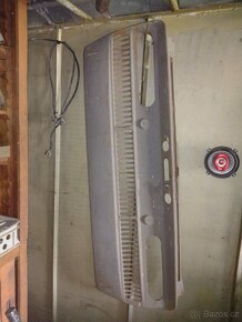 Škoda 100 náhradní díly