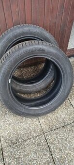 Pneu zimní 235/55/18