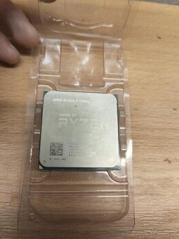 AMD ryzen 3 2200G